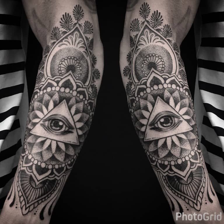 Best Dotwork Tattoo Artists in Fort Lauderdale